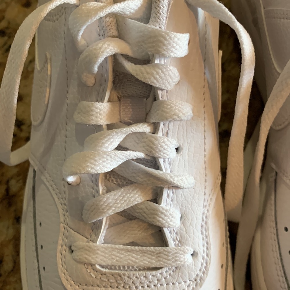 Brand new Nike court women - Picture 7 of 13